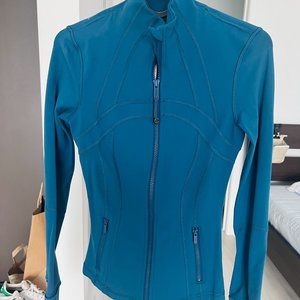 Lululemon define jackets